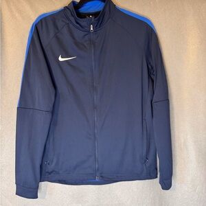 Nike Men's Navy and Royal Blue Lightweight Jacket.  Excellent Condition.